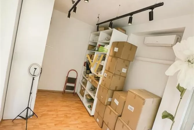 Business Property for Rent 3+1 in Tirana - 800 Euro