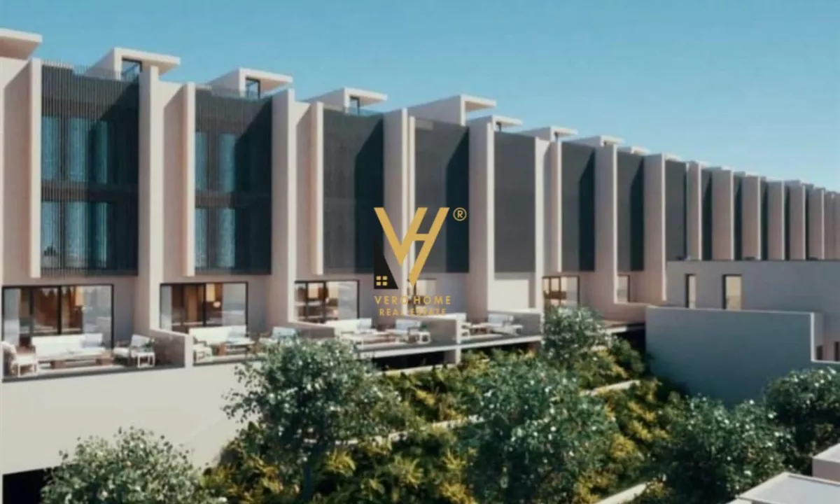 Shtepi ne shitje Apartament ne Tirane, 4+1, Mobilimi Bosh, pa mobiluar, Pagesa 400,000  Euro.