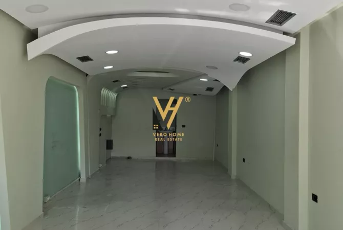 Business Property for Rent 1+1 in Tirana - 50,000 Leke