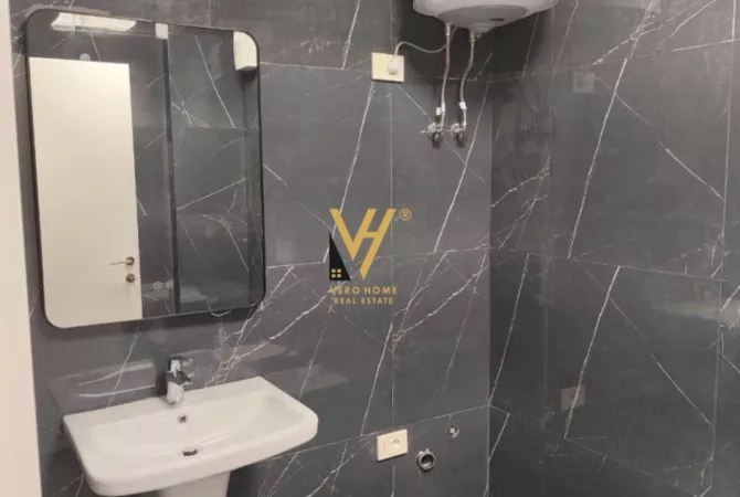 JEPET ZYRE 75 M2 ME QERA TE MINE PEZA 550 EURO