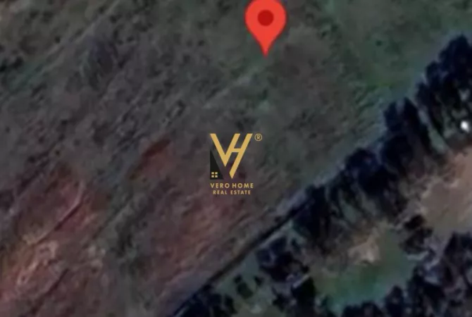 SHITET TOKE 1.000 M2 NE QERRET 350.000 EURO