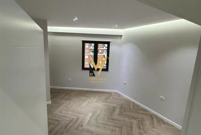 JEPET ZYRE 126 M2 ME QERA TE REZ OASIS, UNAZA E RE 1.250 EURO