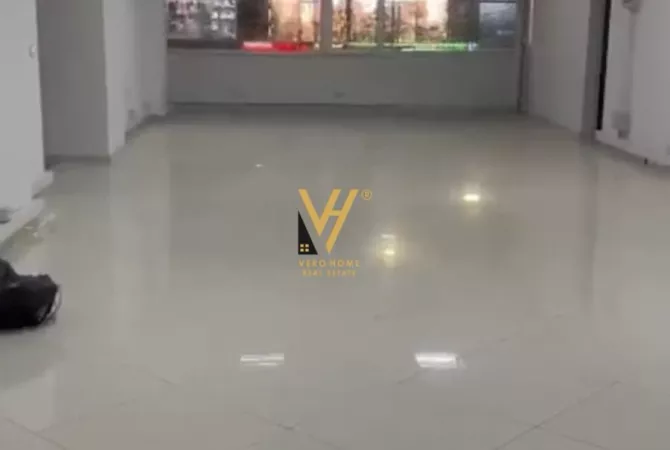 Business Property for Rent 3+1 in Tirana - 2,000 Euro