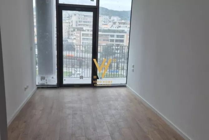 Business Property for Rent 3+1 in Tirana - 1,700 Euro