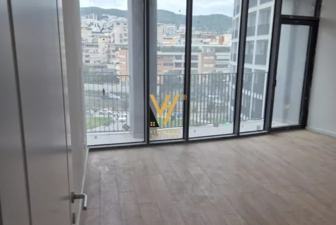 Business Property for Rent 3+1 in Tirana - 1,700 Euro