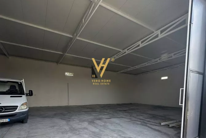 JEPET MAGAZINE 340 M2 ME QERA NE KAMEZ 1.500 EURO