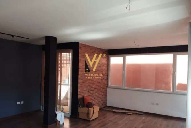 Shtepi ne shitje Apartament ne Tirane, 3+1, Mobilimi E mobiluar, Pagesa 255,000  Euro.