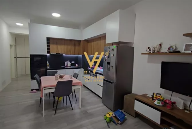 Shtepi ne shitje 2+1 ne Tirane - 176,000 Euro