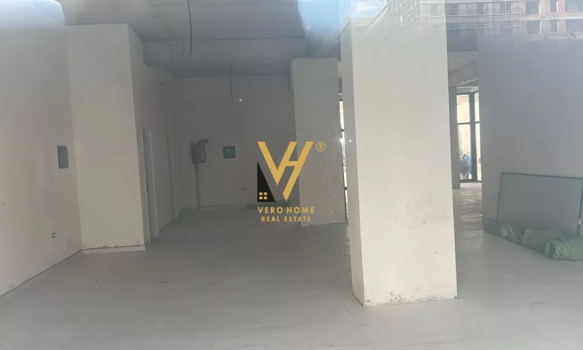 JEPET AMBIENT BIZNESI 150 M2 ME QERA TE REPORT TV, ISH PARKU 2.200 EURO