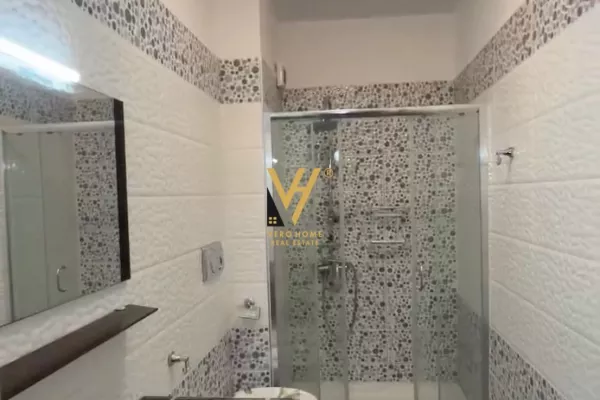 Shtepi ne shitje Apartament ne Tirane, 2+1, Mobilimi E mobiluar, Pagesa 143,000  Euro.