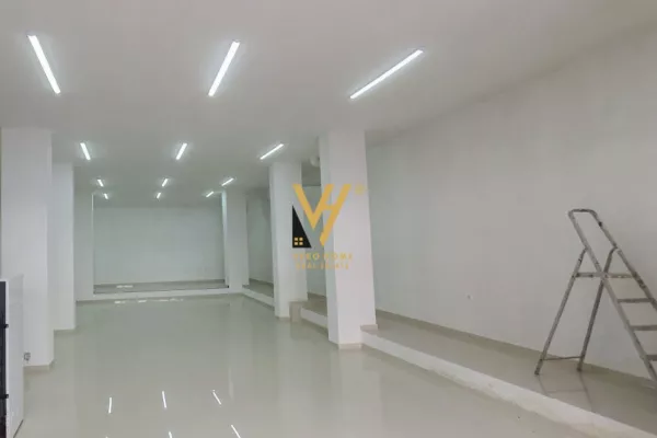 Business Property in Sale 1+1 in Tirana - 309,000 Euro