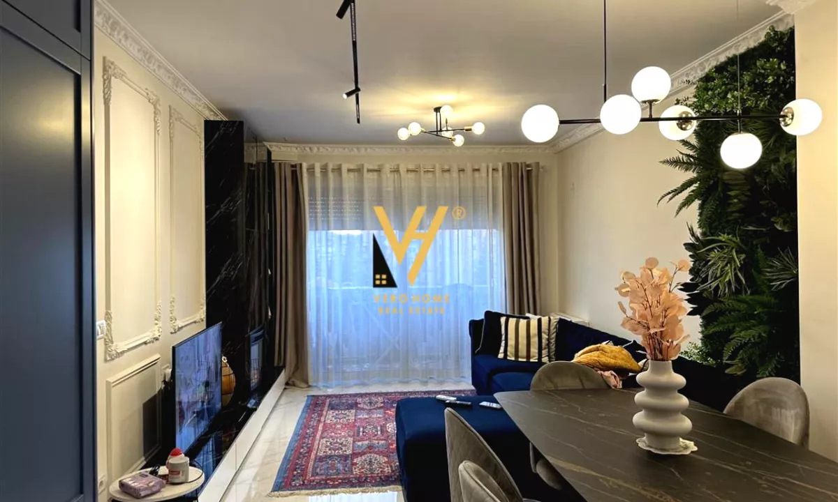 Shtepi ne shitje Apartament ne Tirane, 1+1, Mobilimi E mobiluar, Pagesa 237,000  Euro.