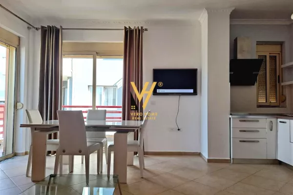 Shtepi ne shitje Apartament ne Tirane, 2+1, Mobilimi E mobiluar, Pagesa 275,000  Euro.