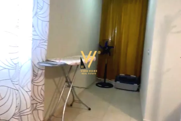 Shtepi ne shitje Apartament ne Tirane, 2+1, Mobilimi E mobiluar, Pagesa 135,000  Euro.