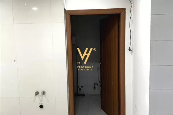 JEPET AMBIENT 40 M2 ME QERA TE SHKOLLA E BALETIT 500 EURO