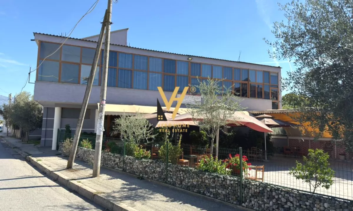 JEPET AMBIENT BIZNESI 500 M2 ME QERA NE KASHAR 4.000 EURO