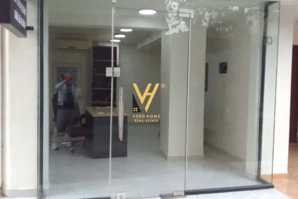 Business Property in Sale 3+1 in Tirana - 65,000 Euro