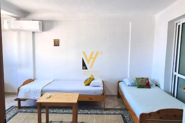 Shtepi ne shitje Apartament ne Tirane, 2+1, Mobilimi E mobiluar, Pagesa 140,000  Euro.