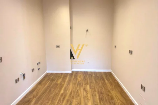 JEPET AMBIENT BIZNESI 170 M2 TE VILAT GJERMANE 1.900 EURO
