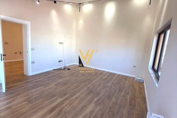 JEPET AMBIENT BIZNESI 170 M2 TE VILAT GJERMANE 1.900 EURO
