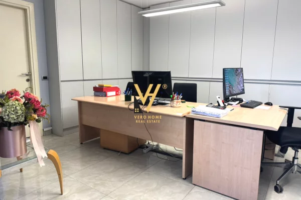 Business Property in Sale 1+1 in Tirana - 340,000 Euro