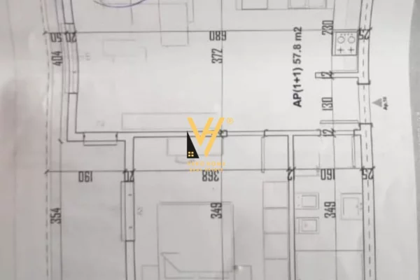 Shtepi ne shitje Apartament ne Tirane, 2+1, Mobilimi Bosh, pa mobiluar, Pagesa 64,000  Euro.