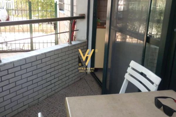 Shtepi me qera Apartament ne Durres, 1+1, Mobilimi E mobiluar, Pagesa 350  Euro.