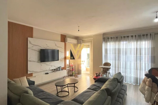 Shtepi ne shitje 3+1 ne Tirane - 250,000 Euro