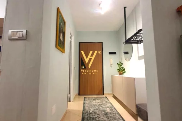 Shtepi me qera Apartament ne Tirane, 1+1, Mobilimi E mobiluar, Pagesa 600  Euro.