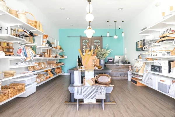 SHITET DYQAN 55 M2 TE RRUGA E BOGDANEVE 250.000 EURO