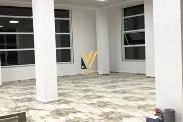 Business Property for Rent 1+1 in Tirana - 5,000 Euro