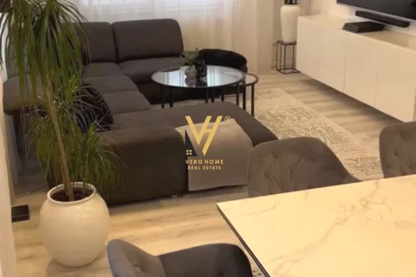 Shtepi ne shitje 3+1 ne Tirane - 650,000 Euro