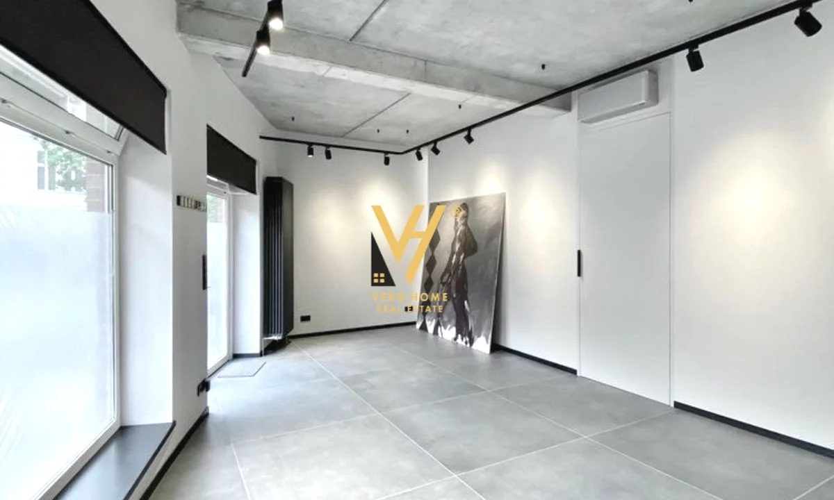 JEPET ZYRE 116 M2 ME QERA TE MINE PEZA 900 EURO