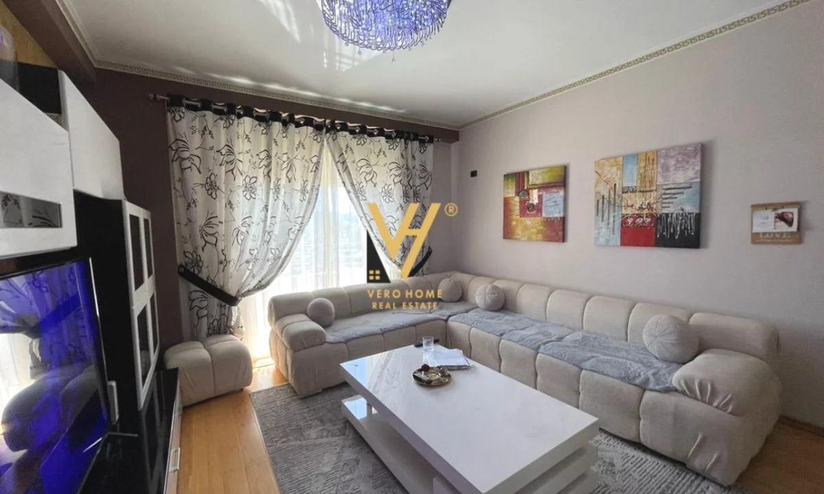 Shtepi ne shitje Apartament ne Tirane, 2+1, Mobilimi E mobiluar, Pagesa 210,000  Euro.