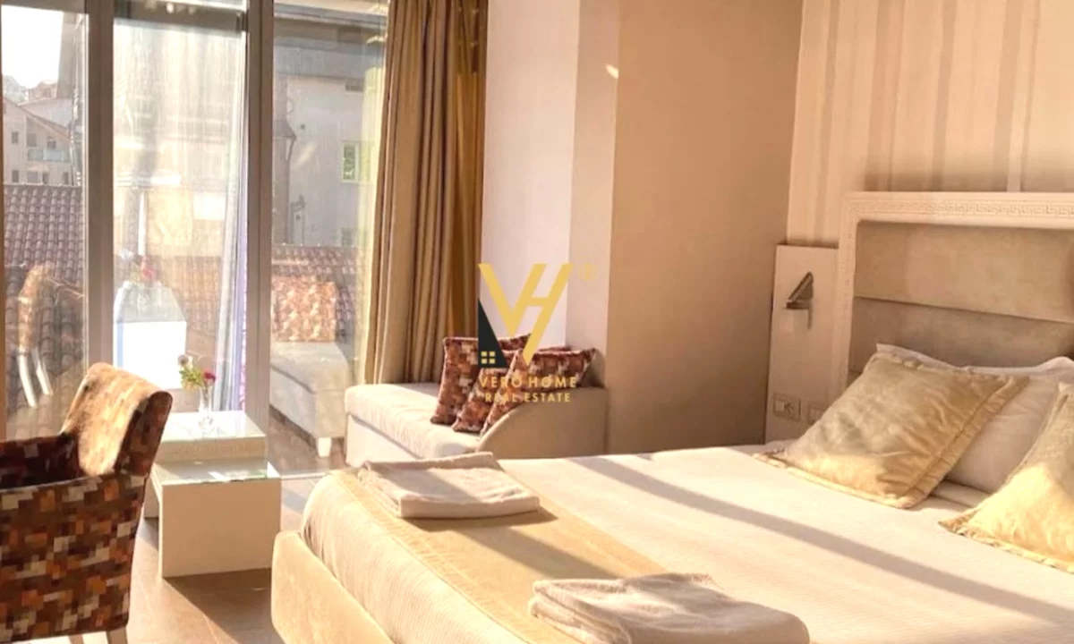 JEPET HOTEL ME QERA TE VILAT GJERMANE 25.000 EURO