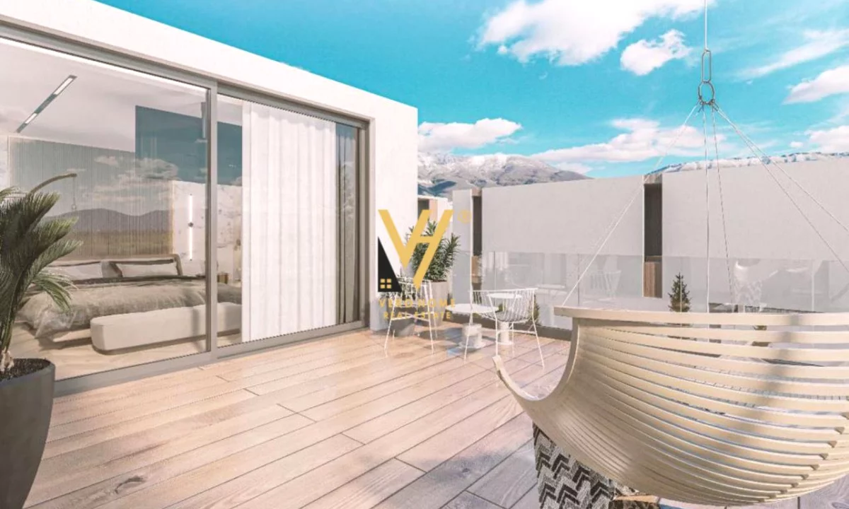 Shtepi ne shitje Vila Luksoze ne Tirane, 4+1, Mobilimi Bosh, pa mobiluar, Pagesa 1,450,000  Euro.