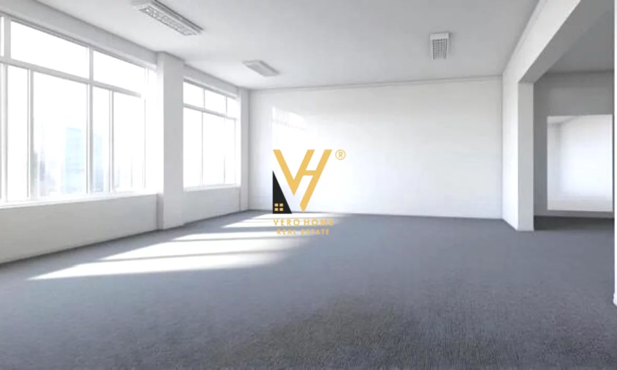 JEPET ZYRE 150 M2 ME QIRA NE VASIL SHANTO 150.000 LEKE