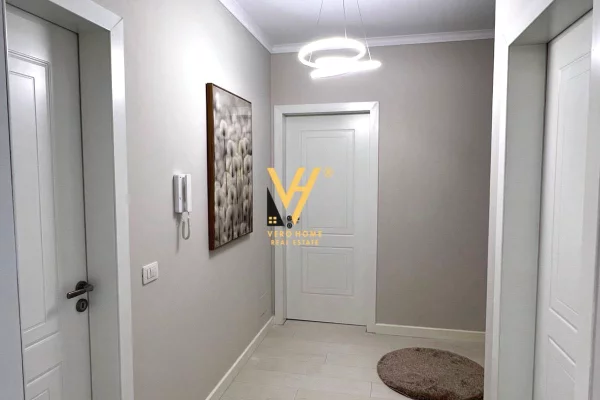 Shtepi ne shitje Apartament ne Tirane, 2+1, Mobilimi E mobiluar, Pagesa 155,000  Euro.