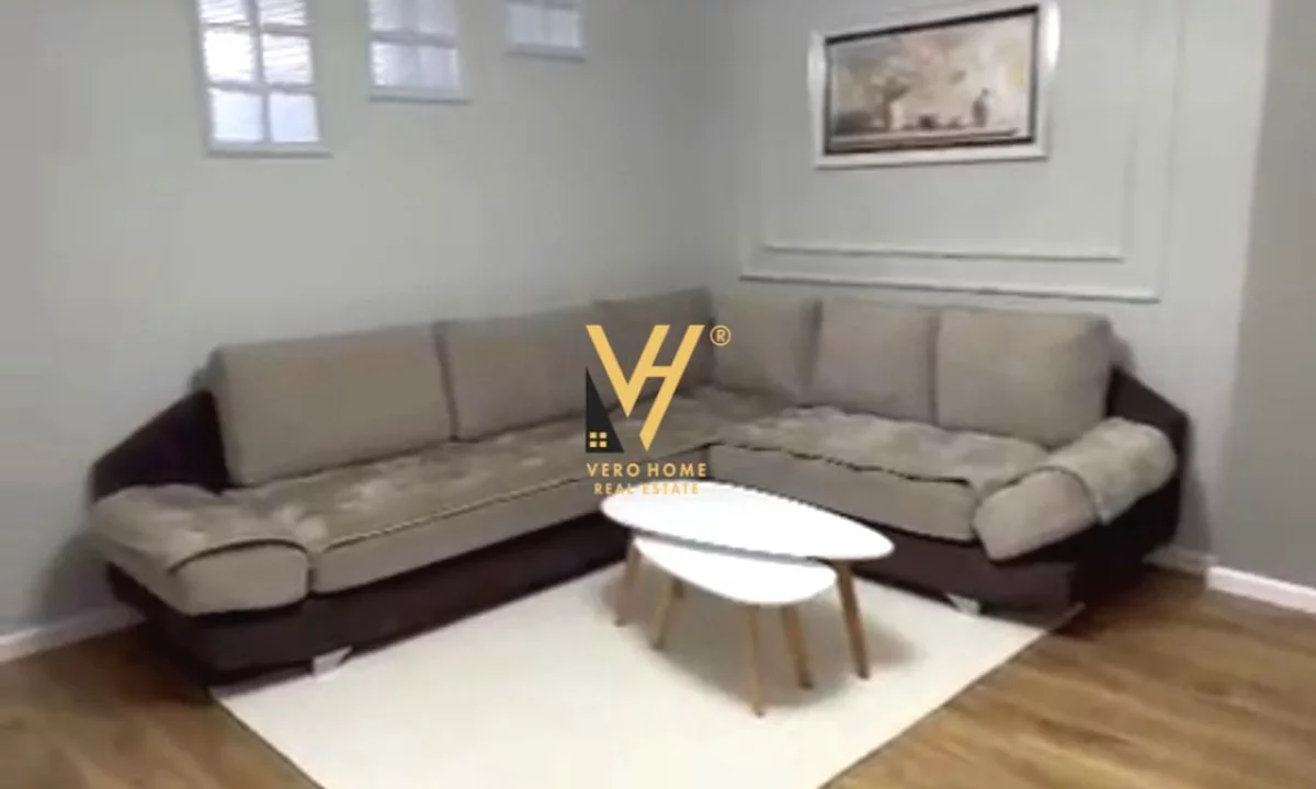 Shtepi ne shitje Apartament ne Tirane, 2+1, Mobilimi E mobiluar, Pagesa 143,000  Euro.