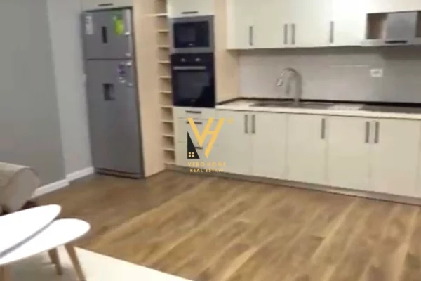 Shtepi ne shitje Apartament ne Tirane, 2+1, Mobilimi E mobiluar, Pagesa 143,000  Euro.