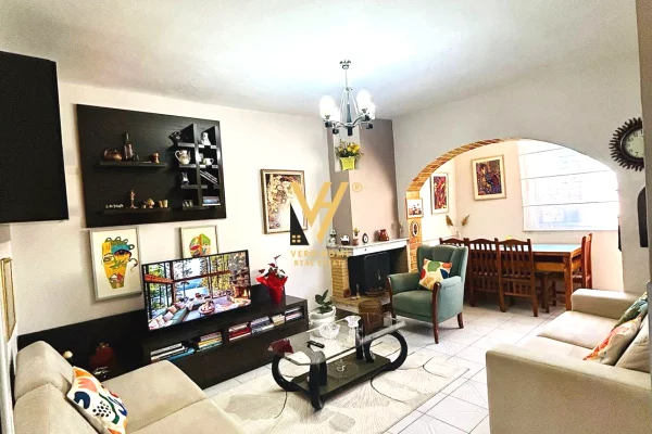 Shtepi ne shitje 2+1 ne Tirane - 150,000 Euro