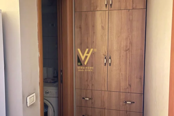 Shtepi me qera Apartament ne Tirane, 1+1, Mobilimi E mobiluar, Pagesa 50,000  Leke.