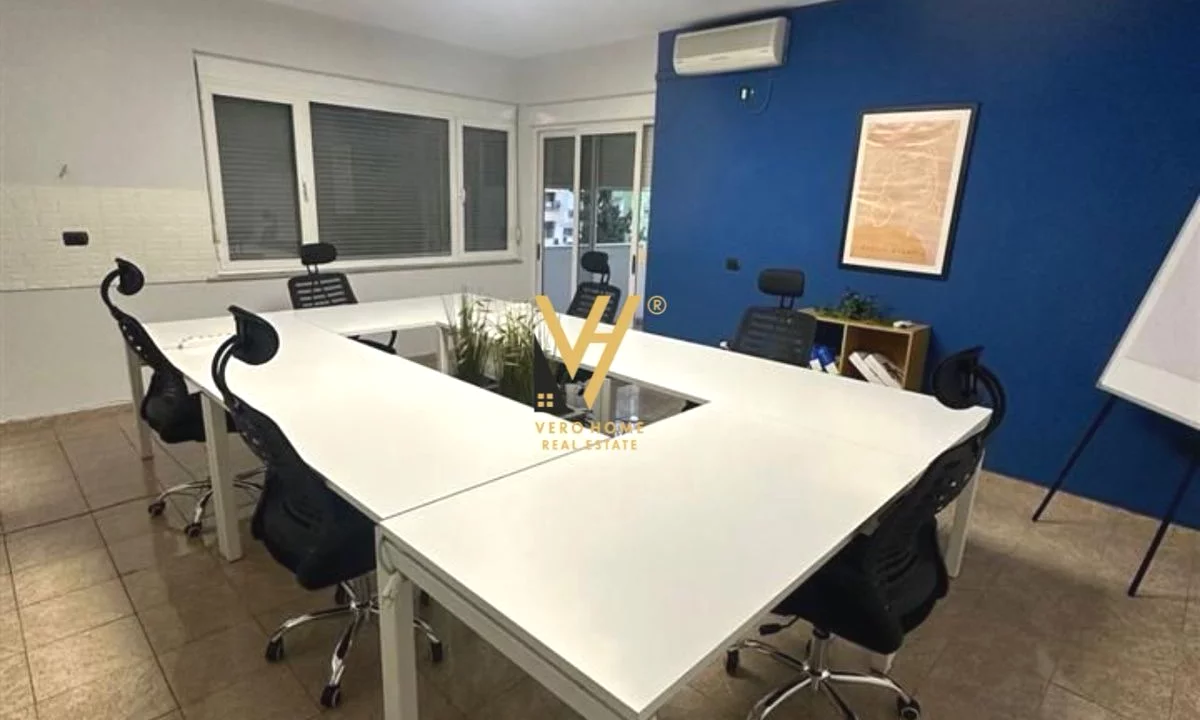 JEPET ZYRE 65 M2 ME QIRA NE BLLOK 150.000 LEKE