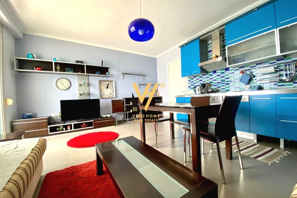 Shtepi ne shitje Apartament ne Durres, 2+1, Mobilimi E mobiluar, Pagesa 300,000  Euro.