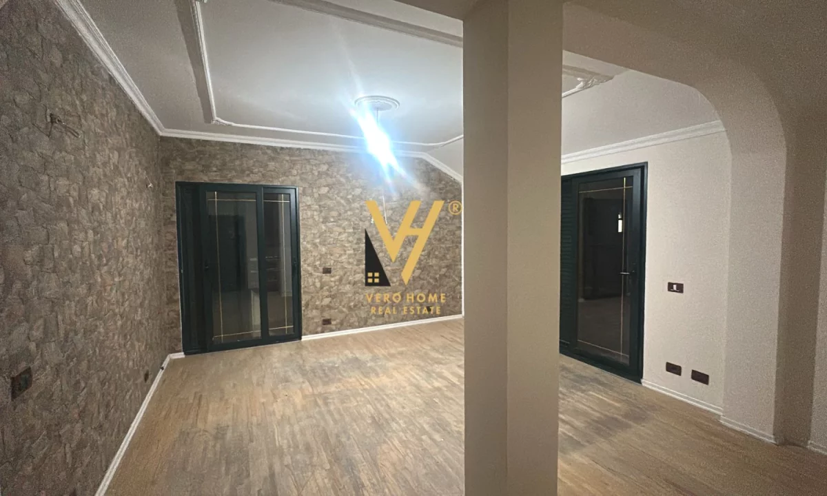 SHITET GODINE BIZNESI 456 M2 TE LIQENI I THATE, RR.EDUARD MANO 1.240.000 EURO