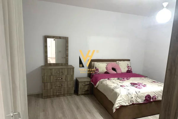 Shtepi me qera Apartament ne Tirane, 1+1, Mobilimi E mobiluar, Pagesa 60,000  Leke.