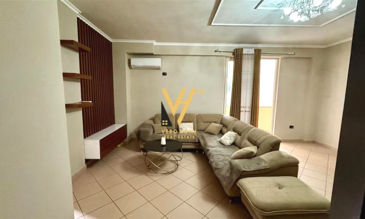 Shtepi me qera Apartament ne Tirane, 2+1, Mobilimi E mobiluar, Pagesa 70,000  Leke.