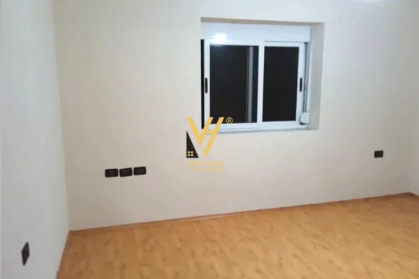 SHITET APARTAMENT 2+1+BLK TE MEDRESEJA 136.000 EURO