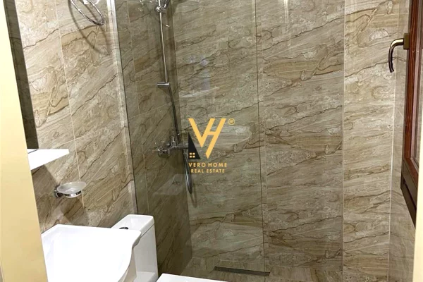 Shtepi me qera Apartament ne Tirane, 2+1, Mobilimi E mobiluar, Pagesa 800  Euro.