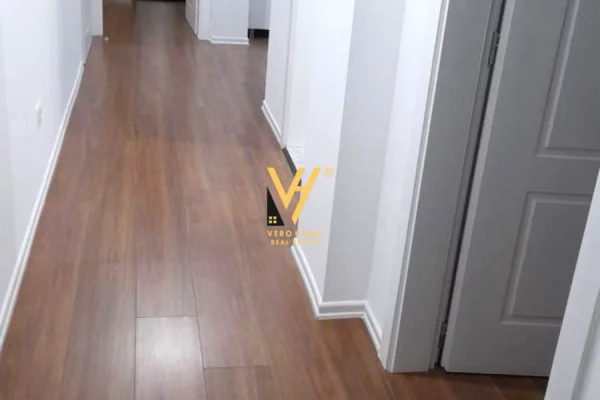 Shtepi ne shitje Vila Luksoze ne Tirane, 7+1, Mobilimi E mobiluar, Pagesa 900,000  Euro.